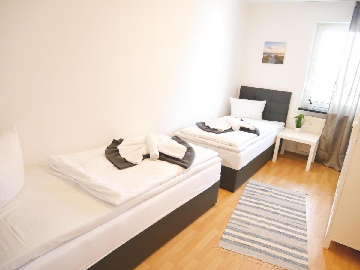Sunnyhome Monteurwohnungen Und Apartments In Schwandorf Exterior photo